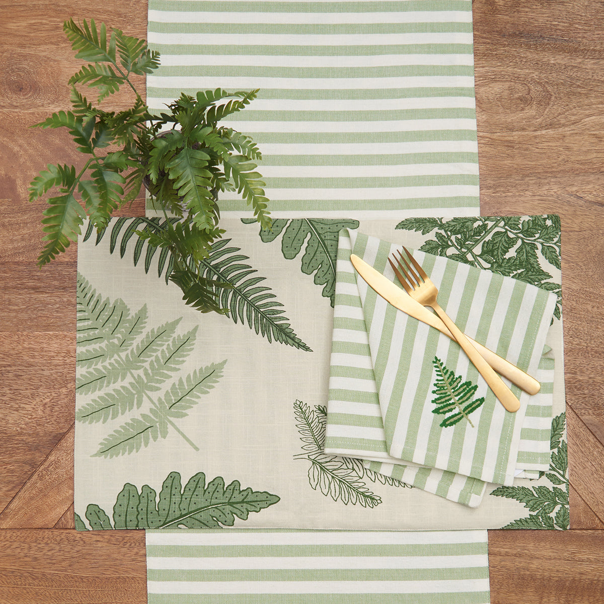 Botanical Forest Table Linens