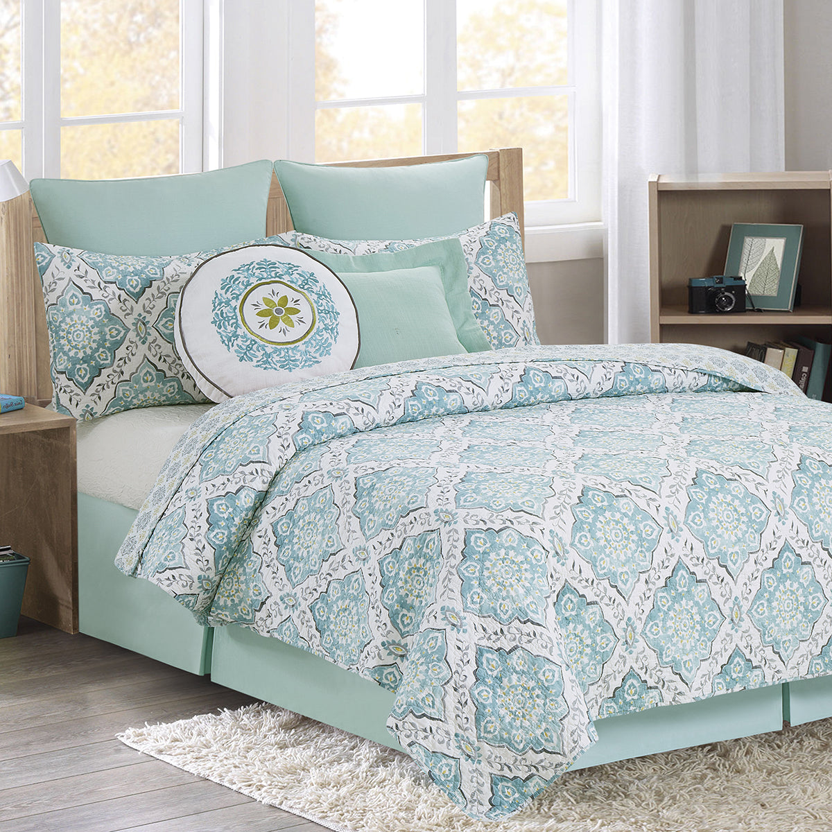 Harlen Quilt Set