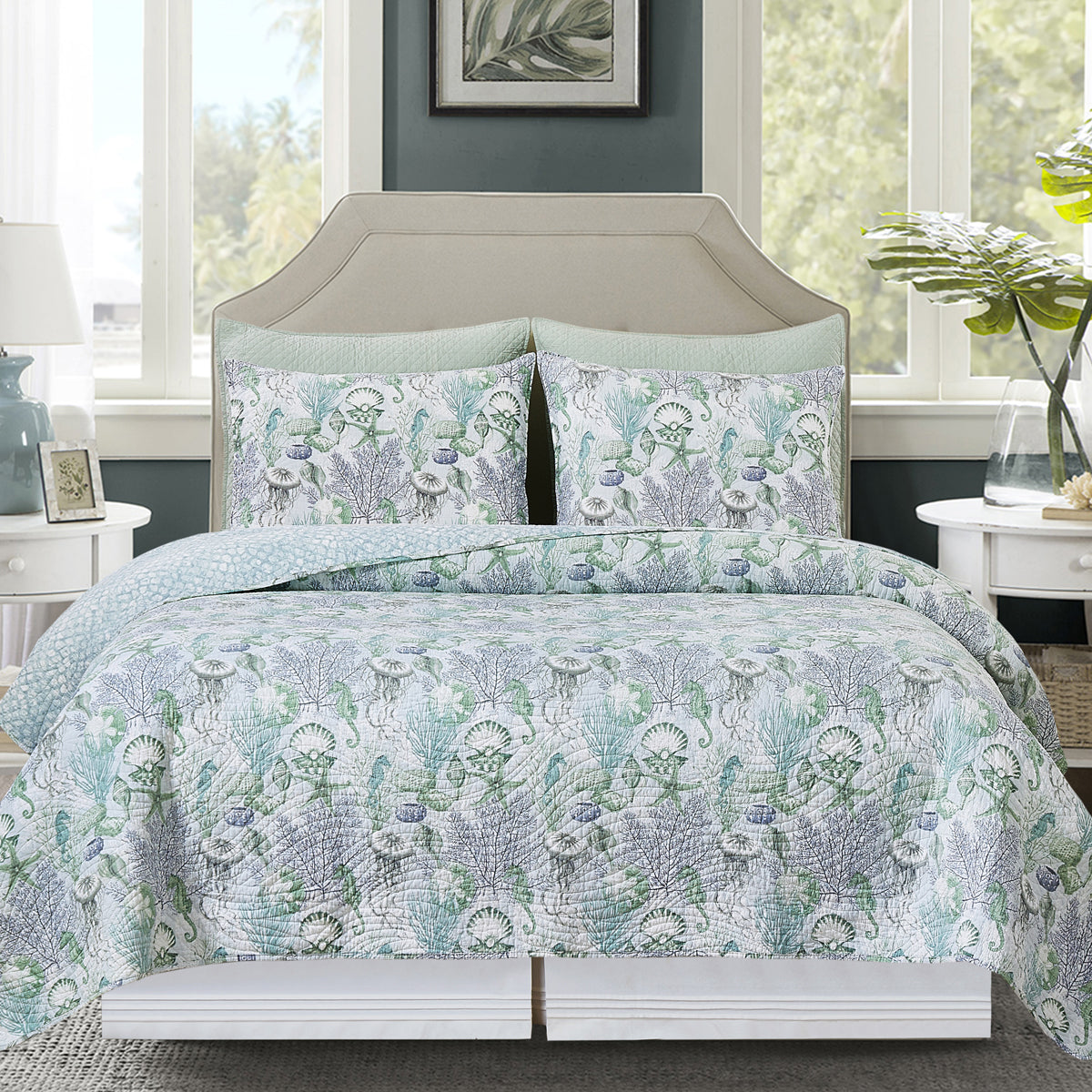 Shoreline Waters Quilt Set