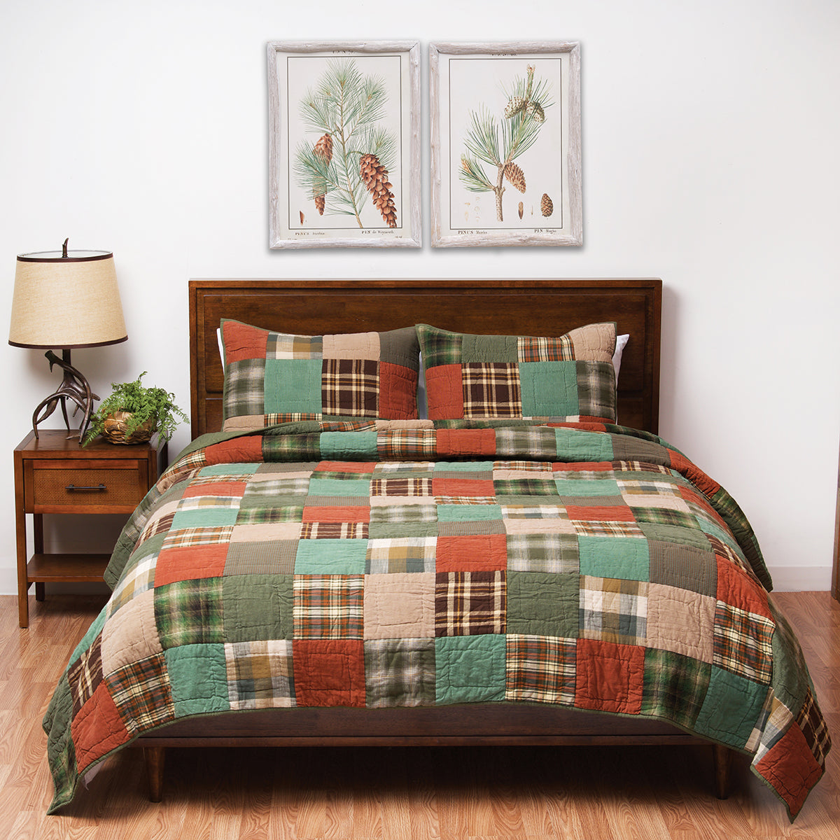Aspen Patchwork Quilt Set