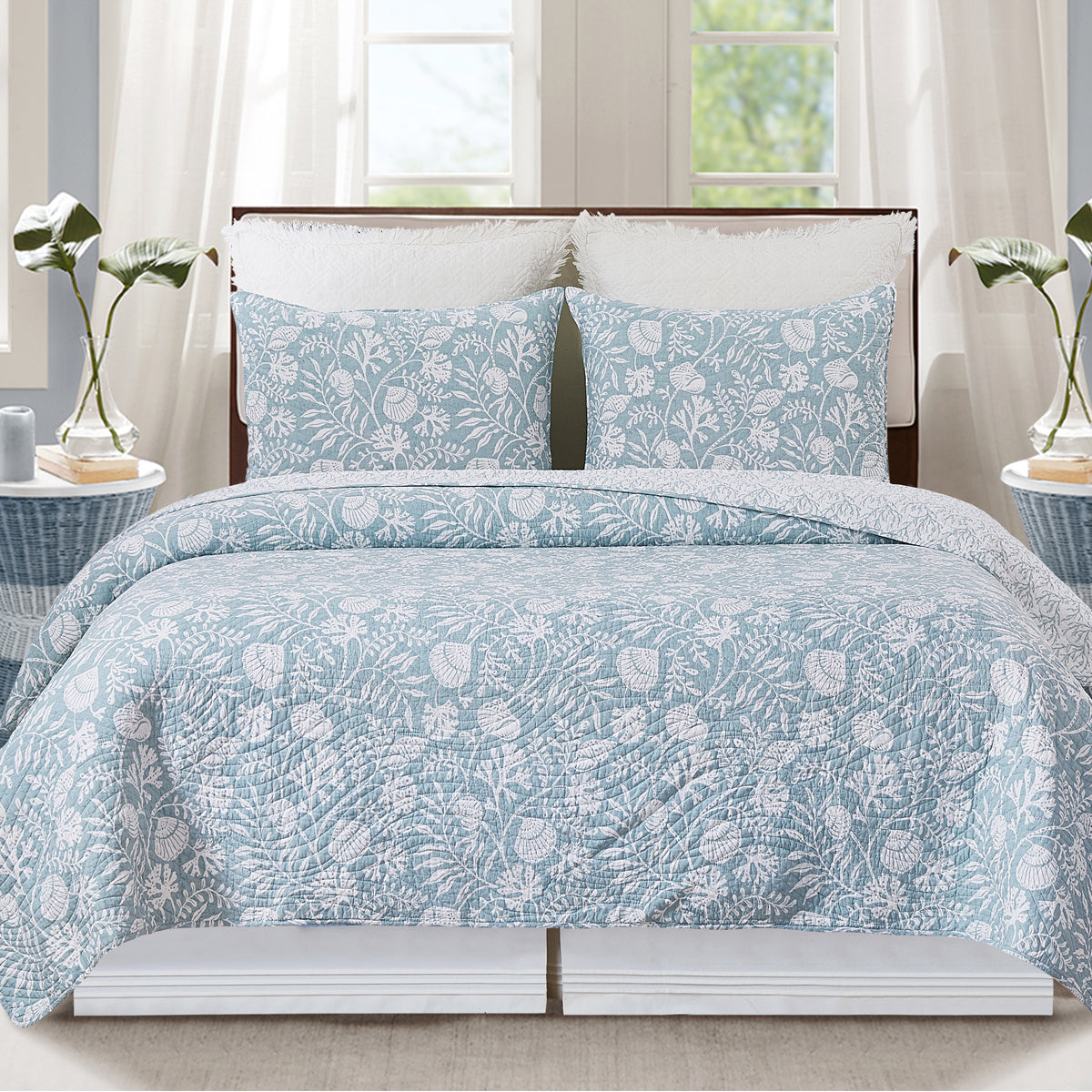 Seafoam Reef Quilt Set