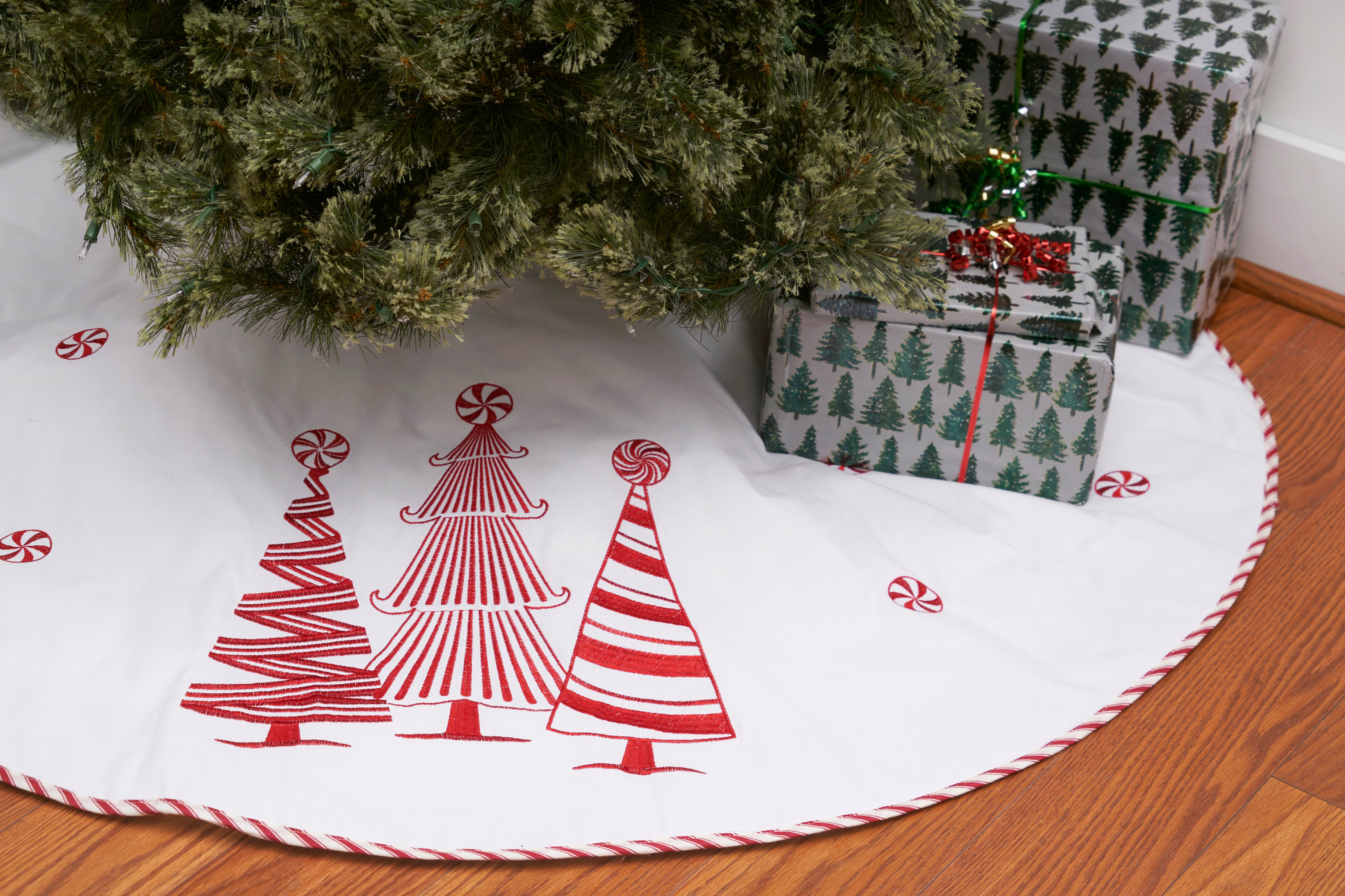 Peppermint Forest Tree Skirt