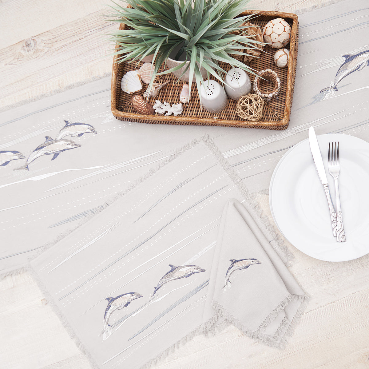 Dolphin Cove Table Linens