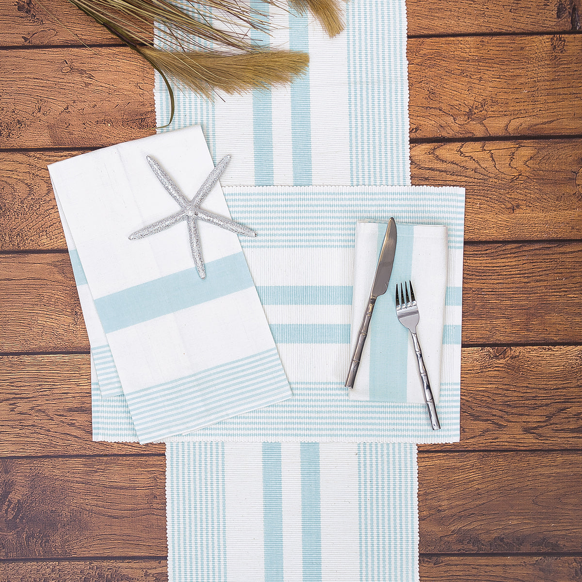 Fountain & White Table Linens