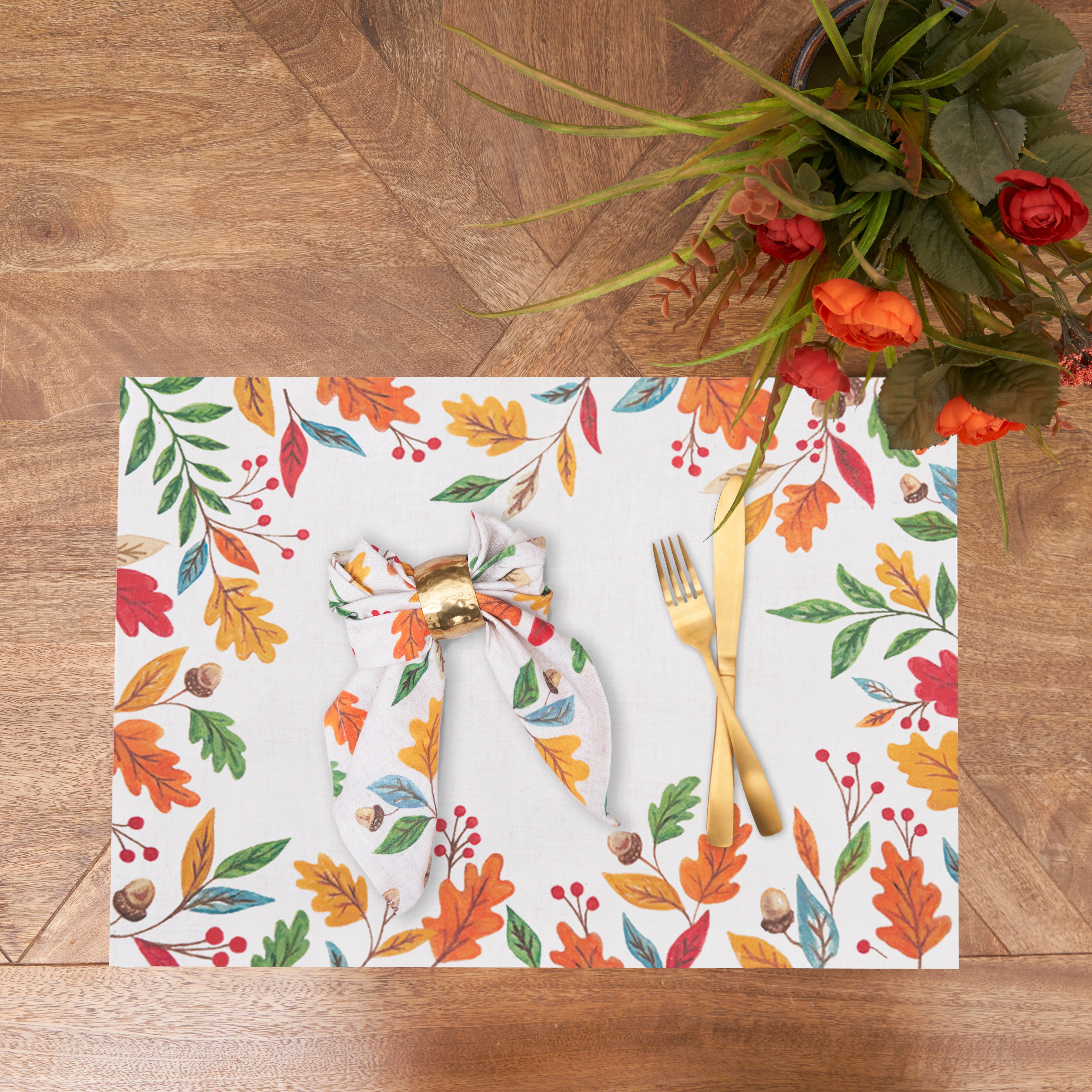 Harvest Foliage Leaves Table Linens