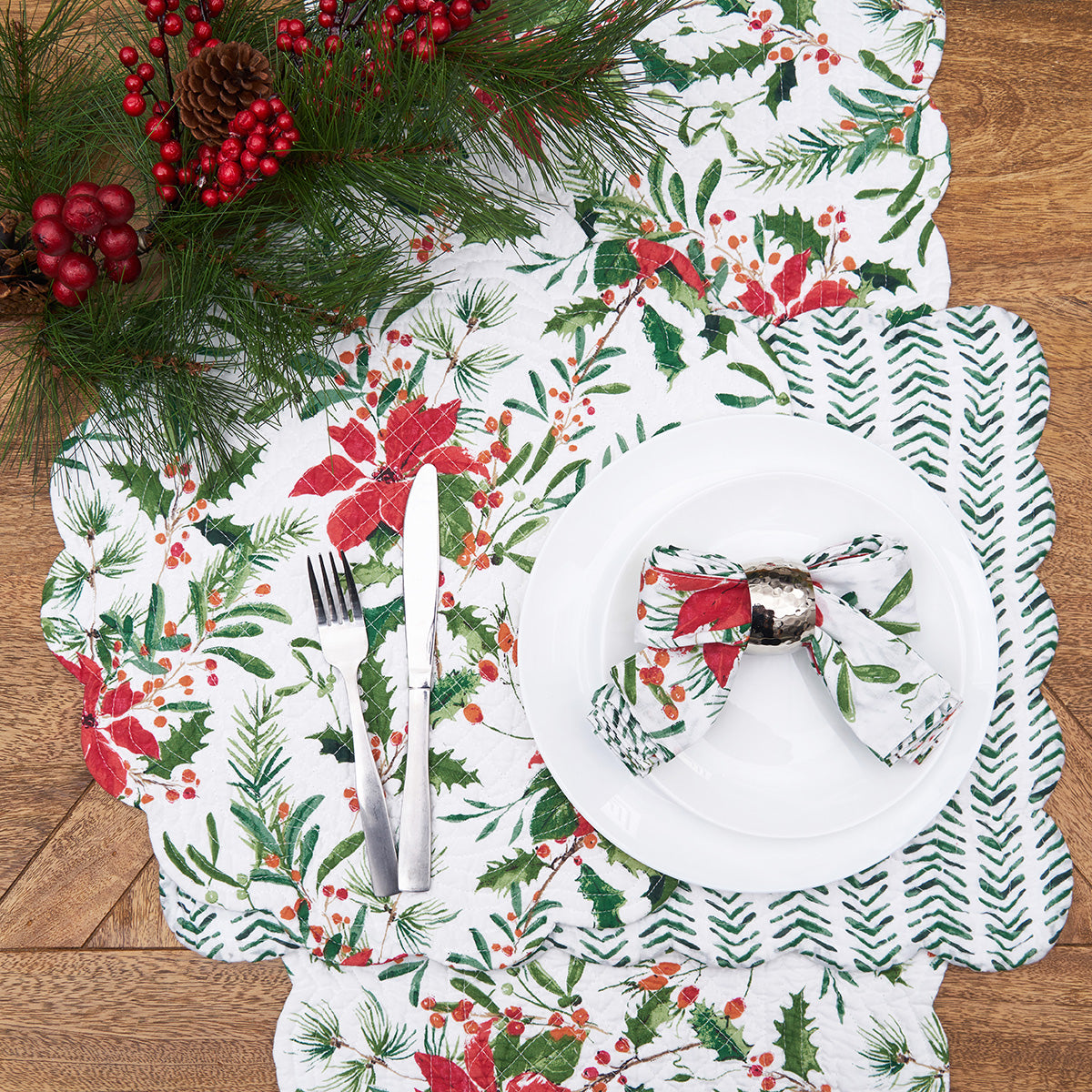 Silvia Poinsettia Table Linens