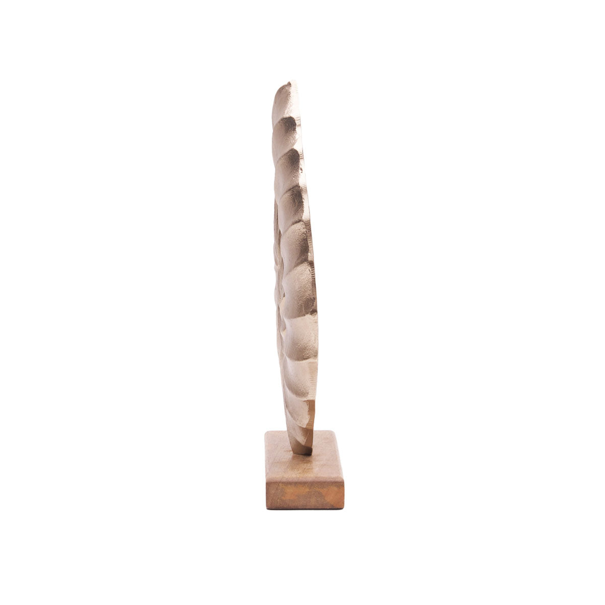Metal Scallop Shell Figure